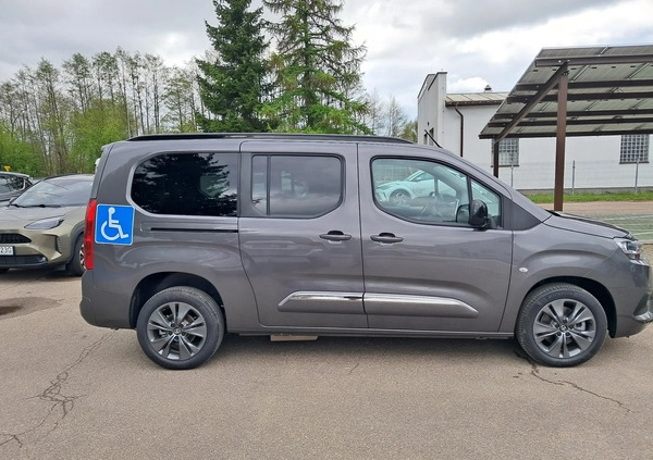 Toyota Proace City Verso cena 207281 przebieg: 5, rok produkcji 2024 z Skaryszew małe 352